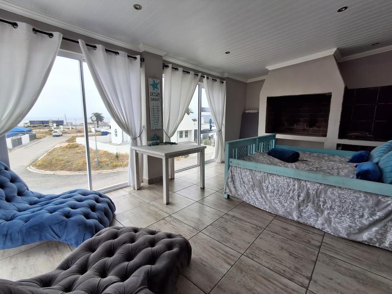 4 Bedroom Property for Sale in Sandy Point Western Cape